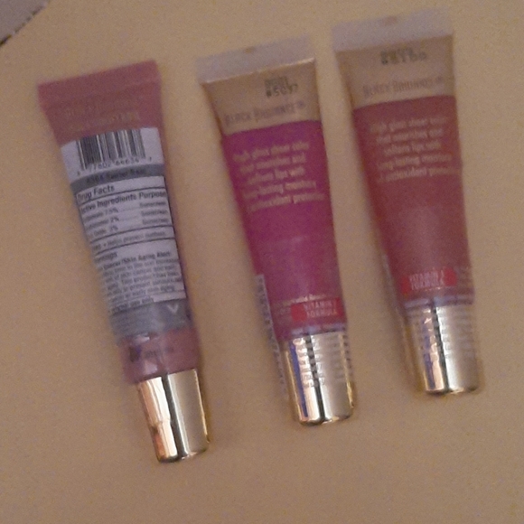 Lip gloss - Picture 2 of 2